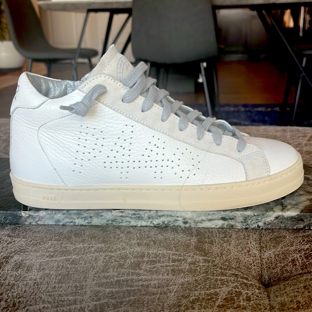 P448 Sneakers